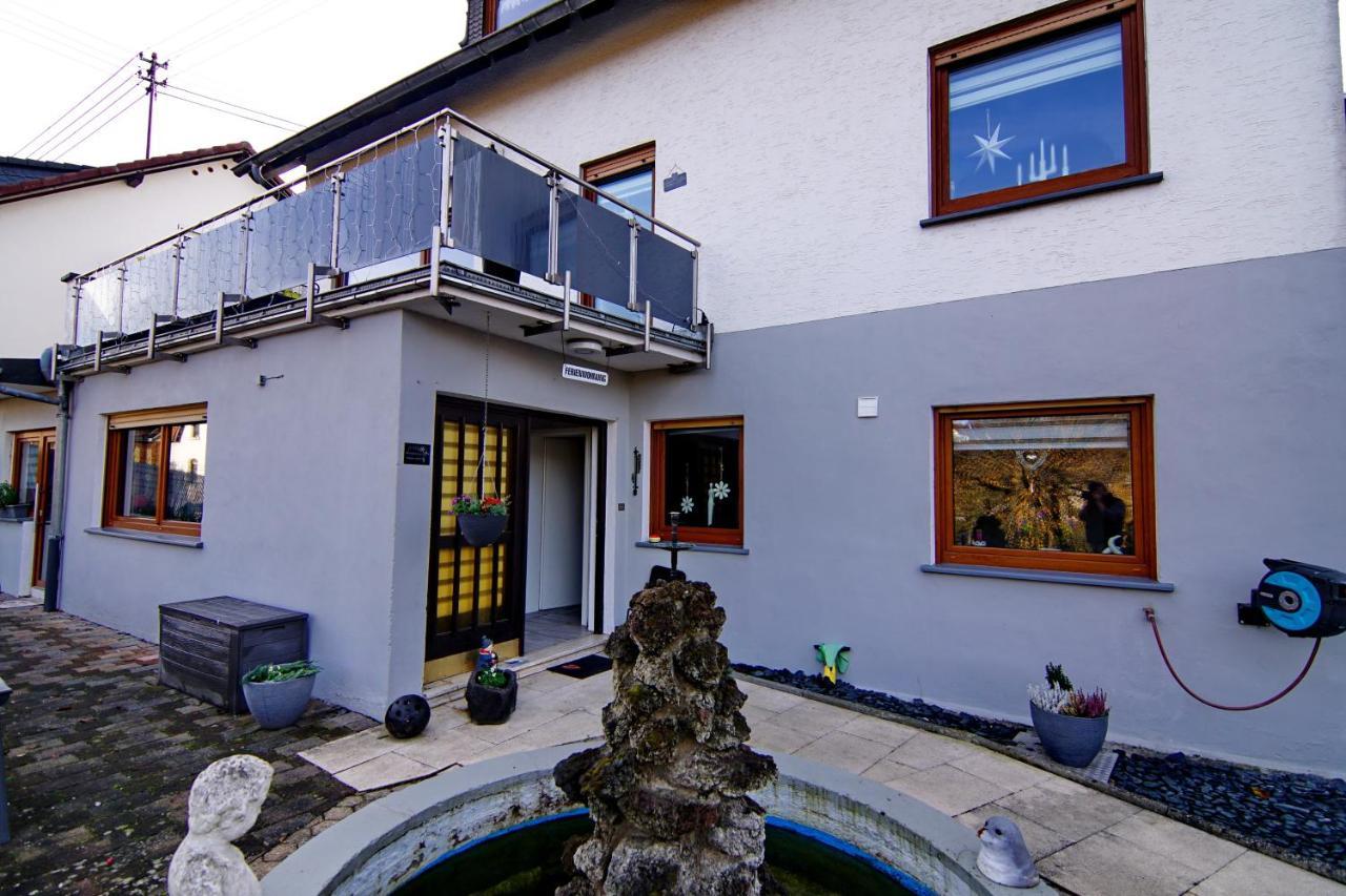 Kleines Glueck Apartment Burgbrohl Екстериор снимка